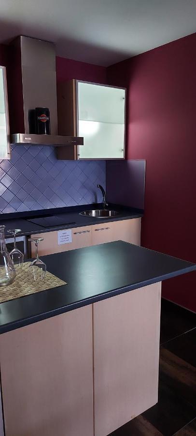 Apartamentos Ebro เรย์โนซา ภายนอก รูปภาพ