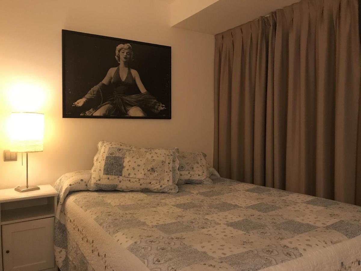 Apartamentos Ebro เรย์โนซา ภายนอก รูปภาพ