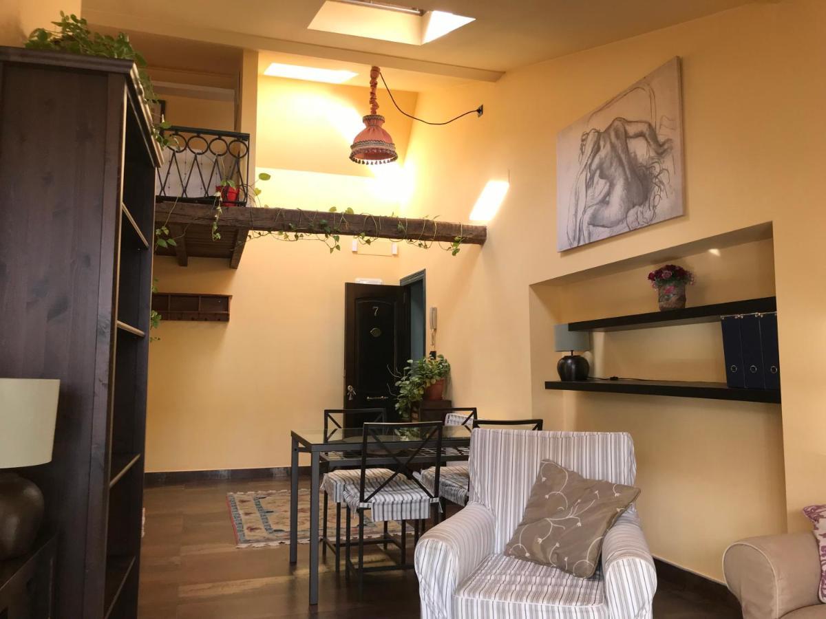 Apartamentos Ebro เรย์โนซา ภายนอก รูปภาพ
